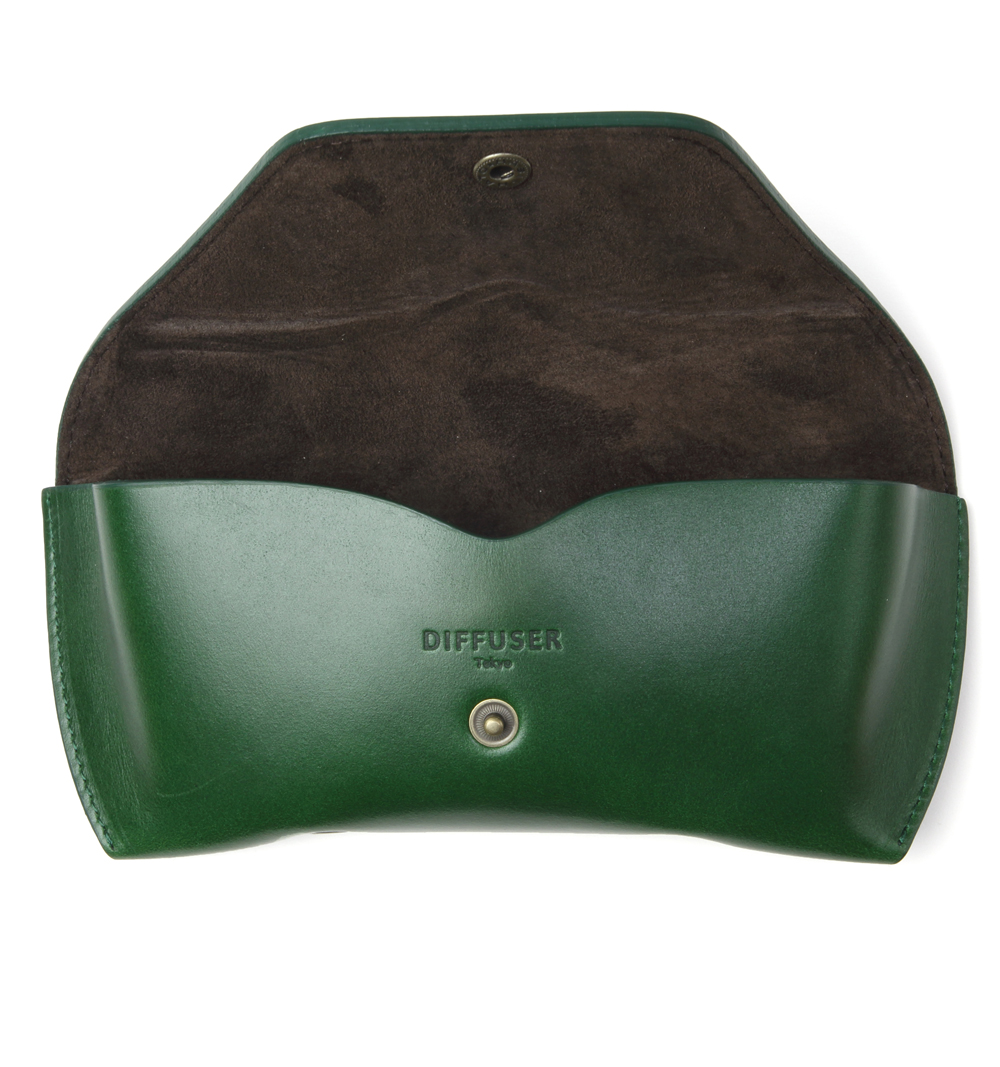 DIFFUSER OIL LEATHER EYEWEAR CASE, GREEN 